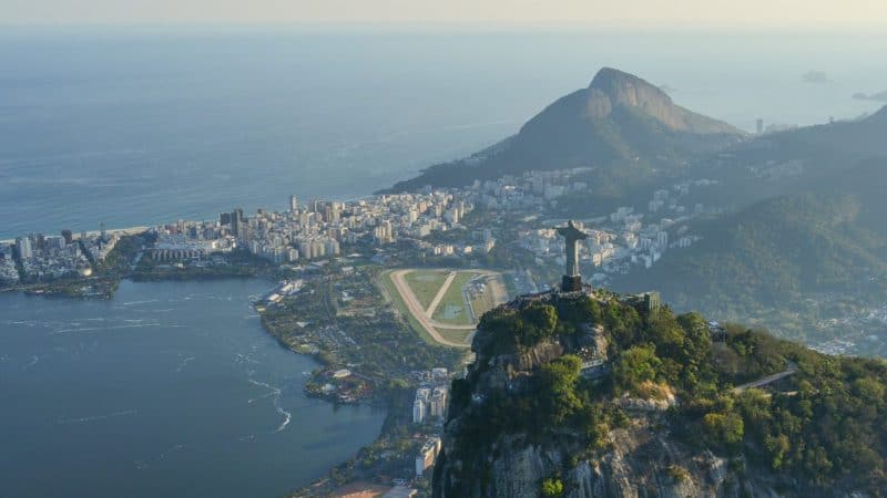 Australia & Brazil Sign Work and Holiday Visa Agreement