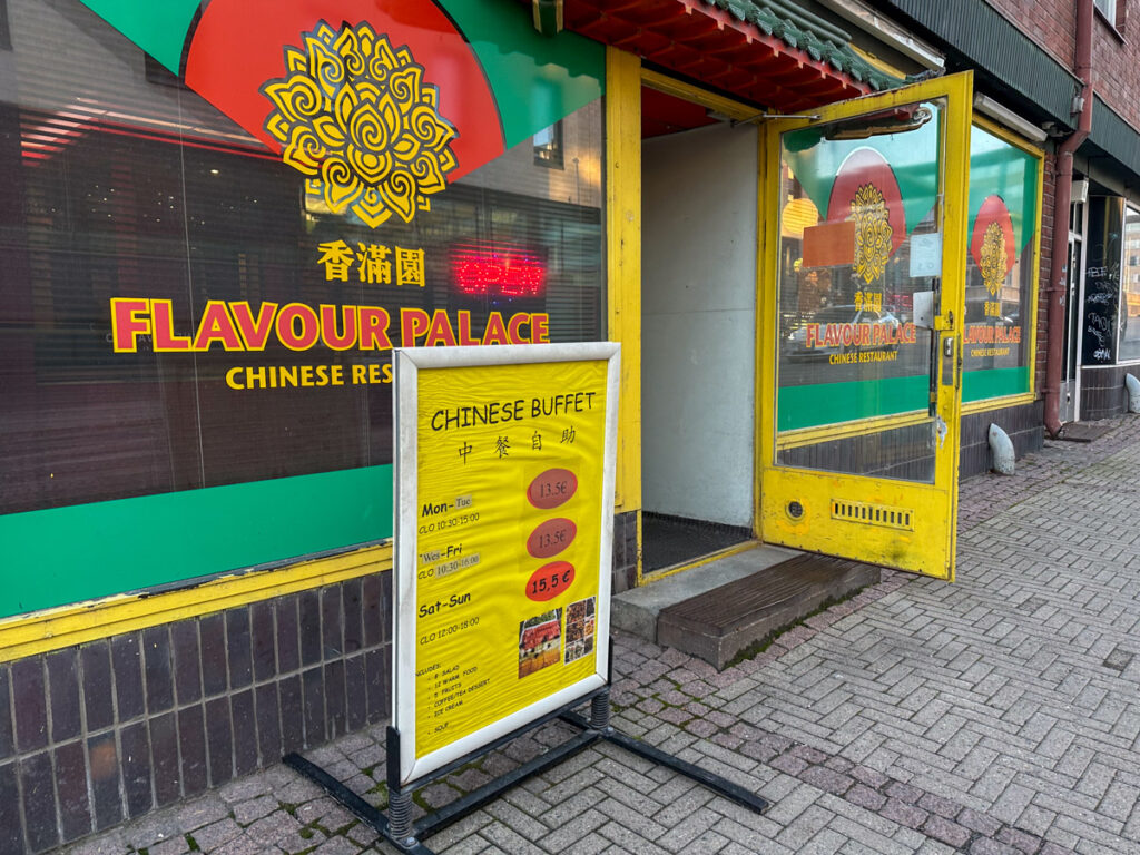 Lunch buffet at a Chinese restaurant in Oulu, Finland